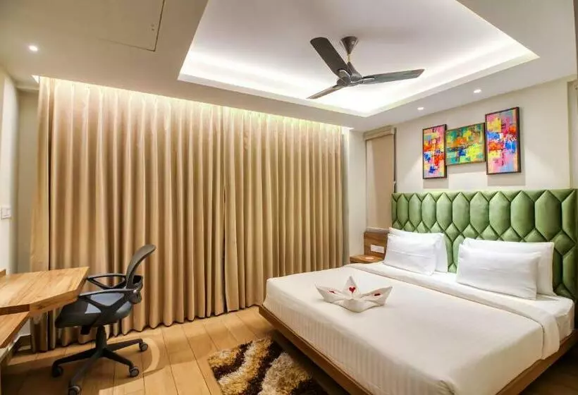 Hotel Sj Paradise
