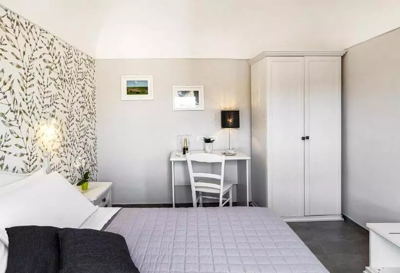 تختخواب و صبحانه Via Barocca