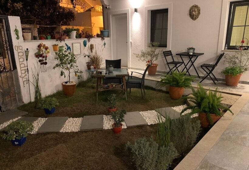 민박 Arden S House