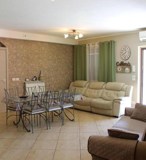 تختخواب و صبحانه Casa Riva