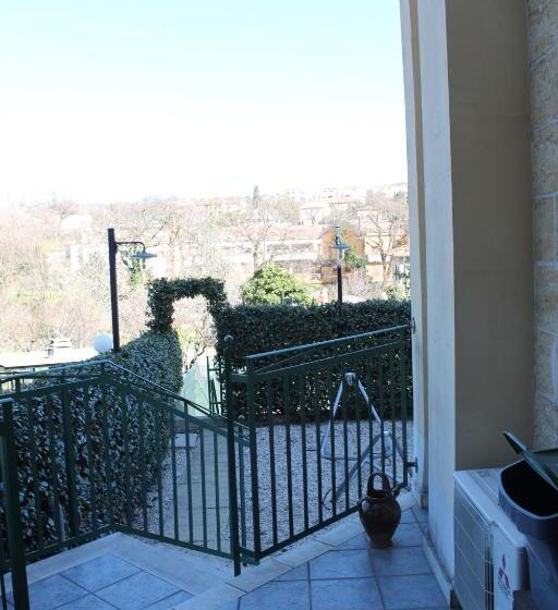 تختخواب و صبحانه Casa Riva