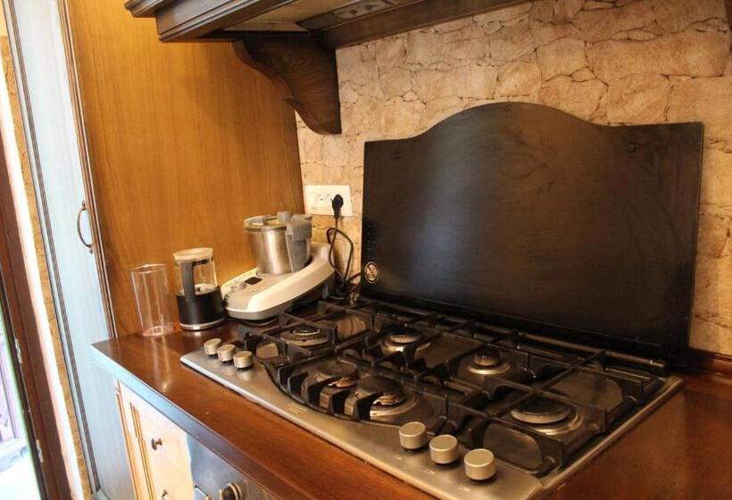 تختخواب و صبحانه Casa Riva