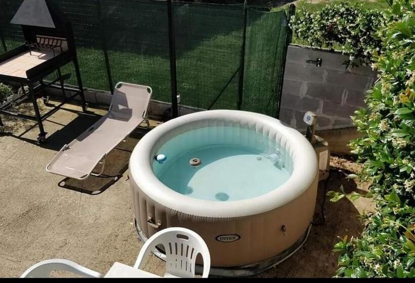 تختخواب و صبحانه Casa Riva