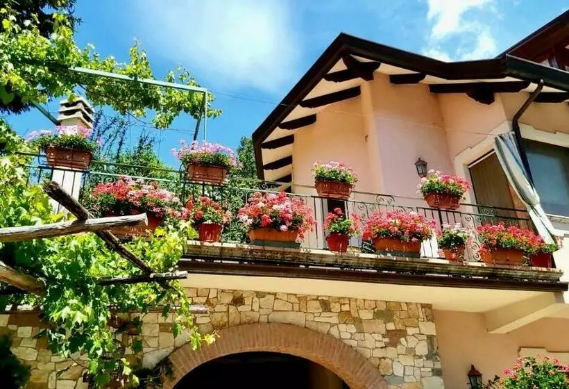 Aamiaismajoitus (B&B) Il Ritrovo Delle Volpi