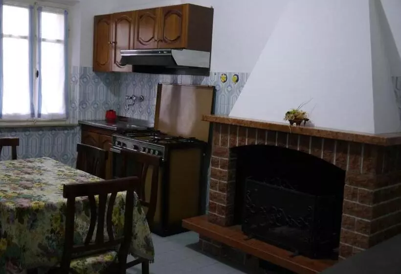 هتل Agriturismo Le Stiacce