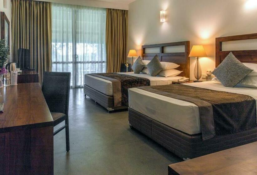 בית מלון כפרי Earls Rajarata