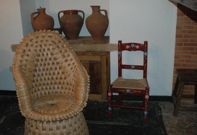 هتل Quinta Do Vaqueirinho Agro Turismo