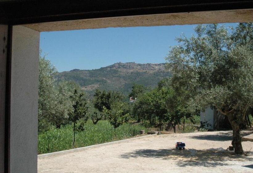 هتل Quinta Do Vaqueirinho Agro Turismo