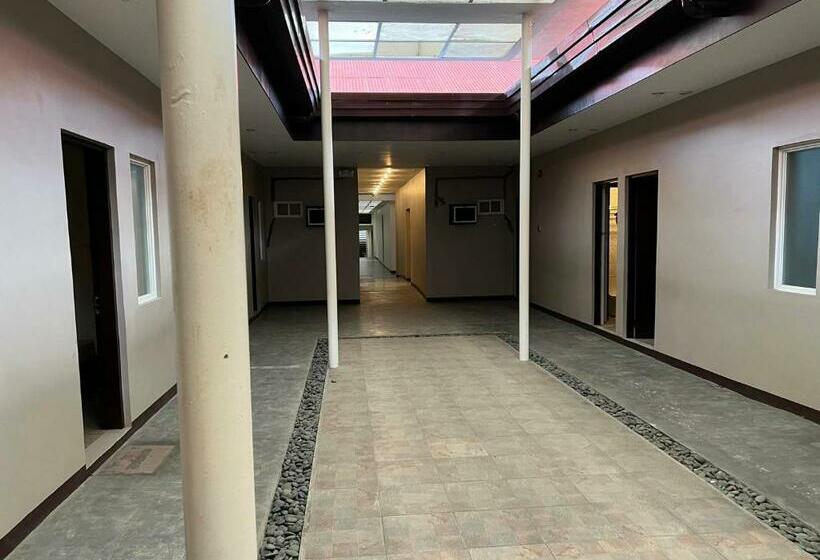 酒店 Traveler S Inn Bajada