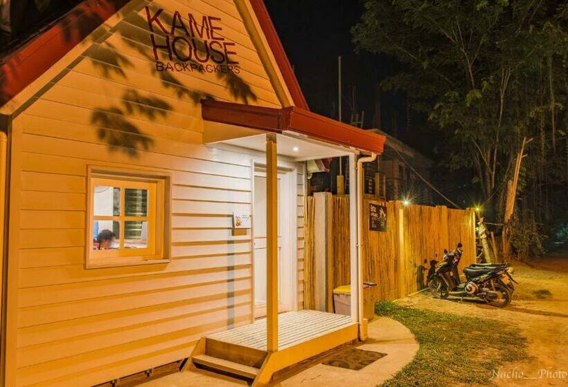 Kame House Hostel