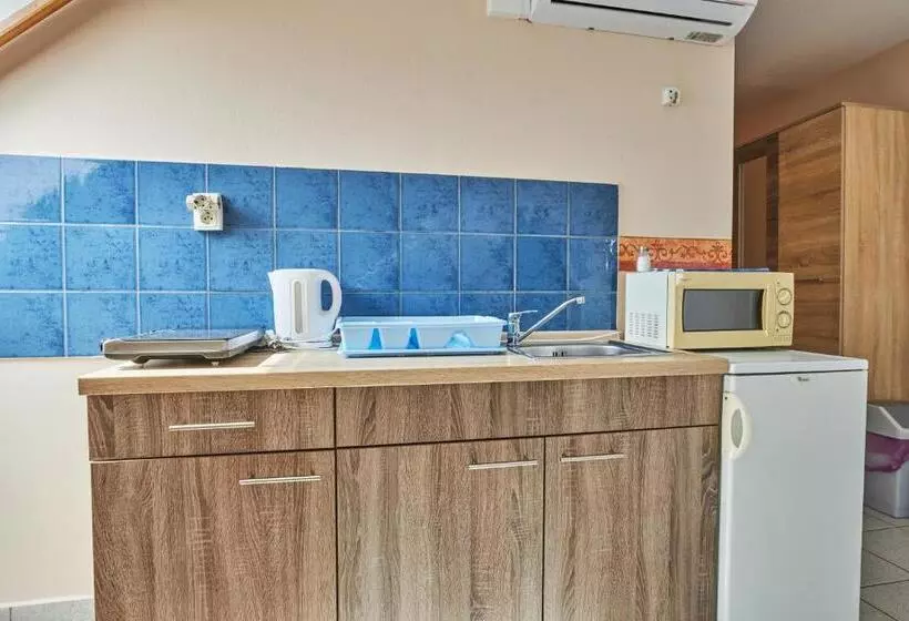Majatalo Ada Apartmanház