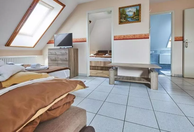 Majatalo Ada Apartmanház