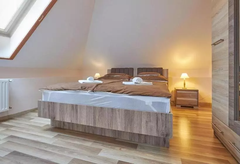 Majatalo Ada Apartmanház