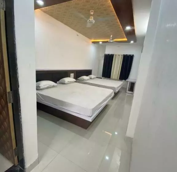 ペンション Shri Bhanwardeep