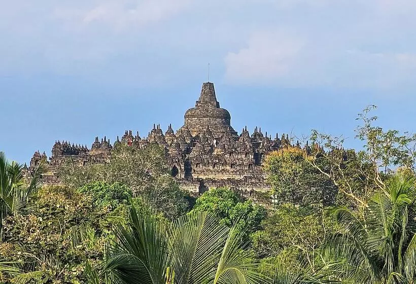 استراحتگاه Le Temple Borobudur