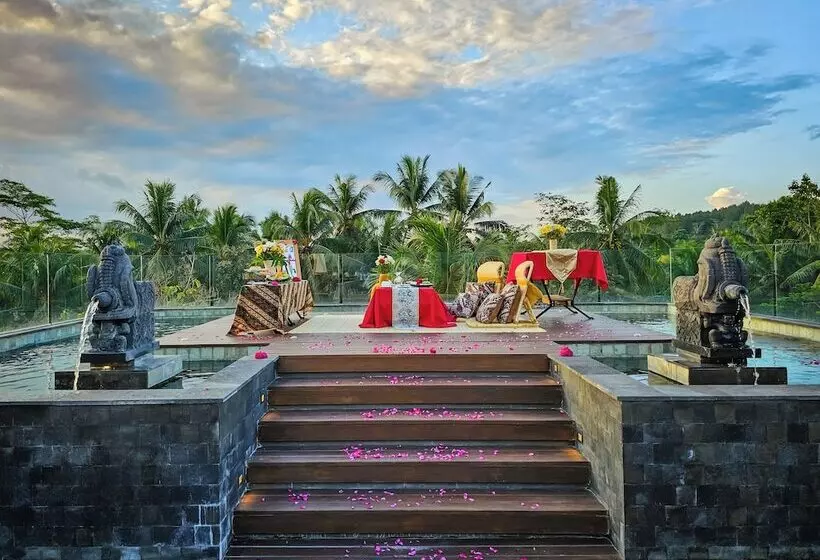 استراحتگاه Le Temple Borobudur