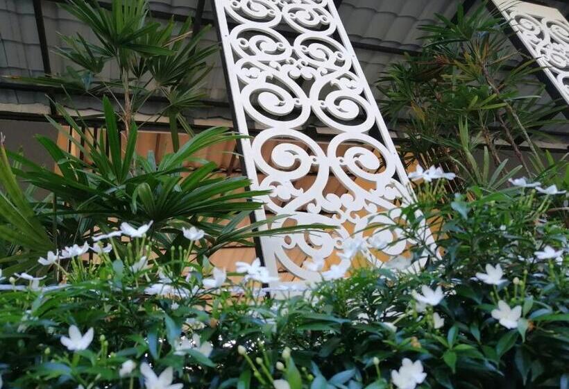 Resort The Herbal Khao Lak