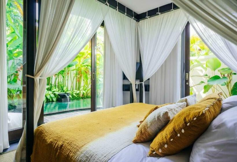 渡假胜地  Uma Kalai