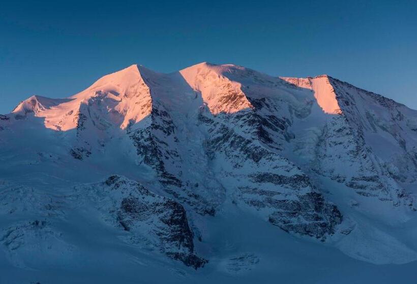 Hostel Berghaus Diavolezza