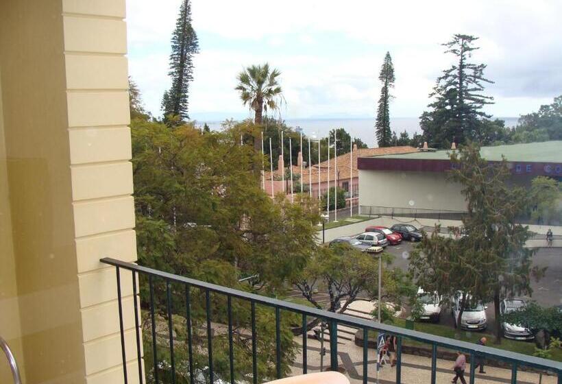 Apartamentos Turisticos Avenue Park