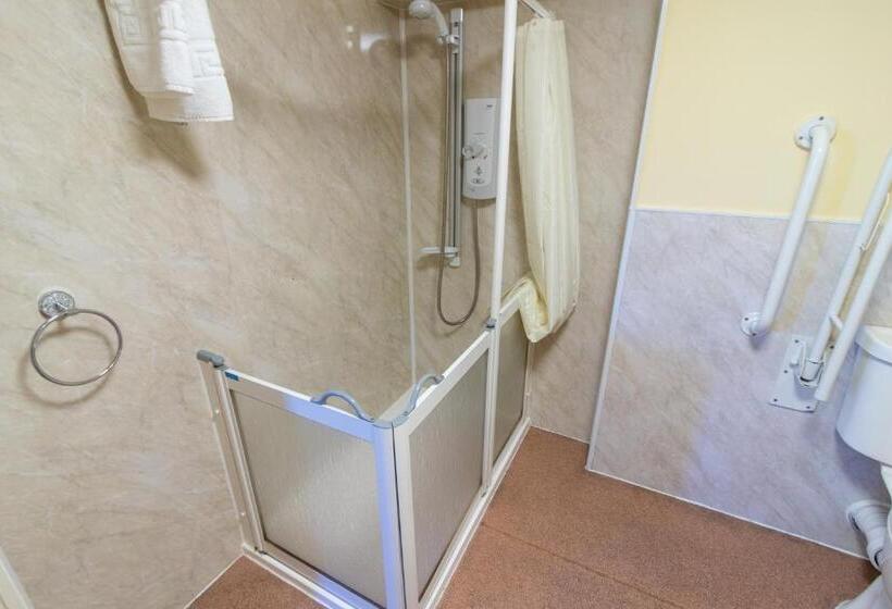 Otel Auld Cross Keys Inn