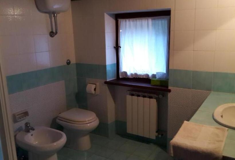 בית מלון כפרי Casa Vacanze Le Corone