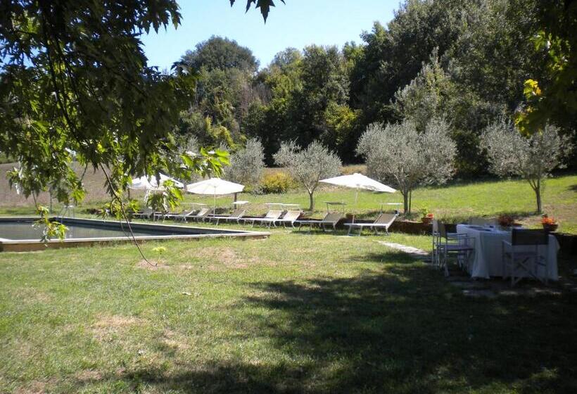 בית מלון כפרי Casa Vacanze Le Corone