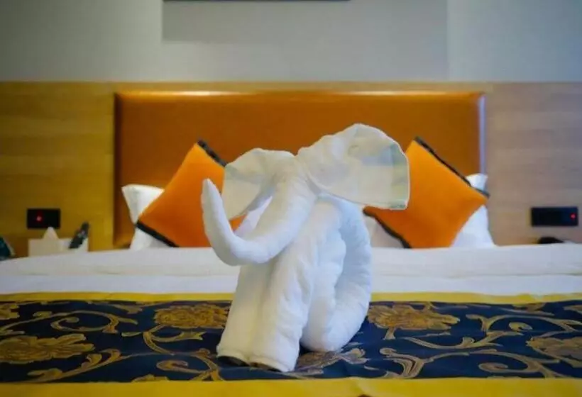 Hotelli Green Tree Inn Express Tangshan Yueting County Bus Station