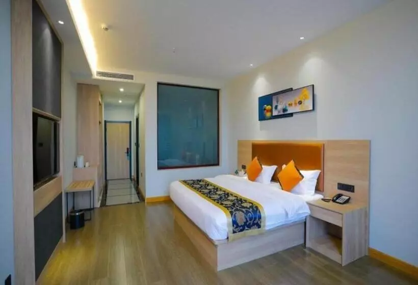 Hotelli Green Tree Inn Express Tangshan Yueting County Bus Station