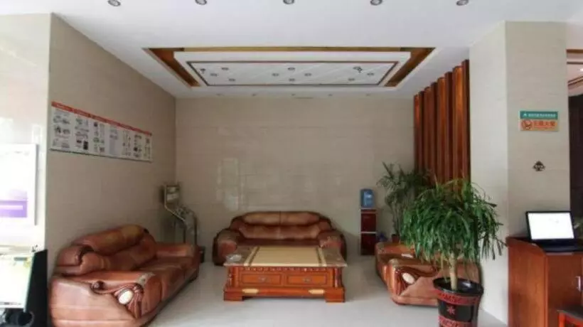 Hotelli Greentree Inn Yangzhou Baoying South Anyi Road Express