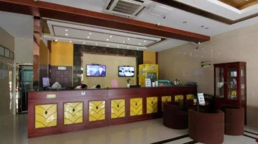 Hotelli Greentree Inn Yangzhou Baoying South Anyi Road Express