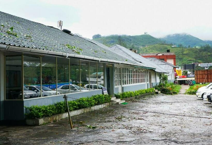 Hotel Oyo 15209 Merimaid