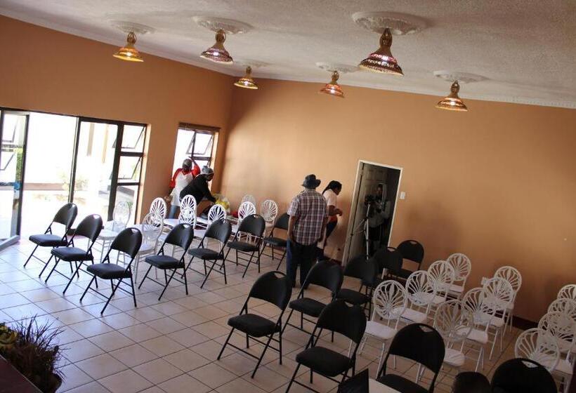 Boikhutsong Bed & Breakfast