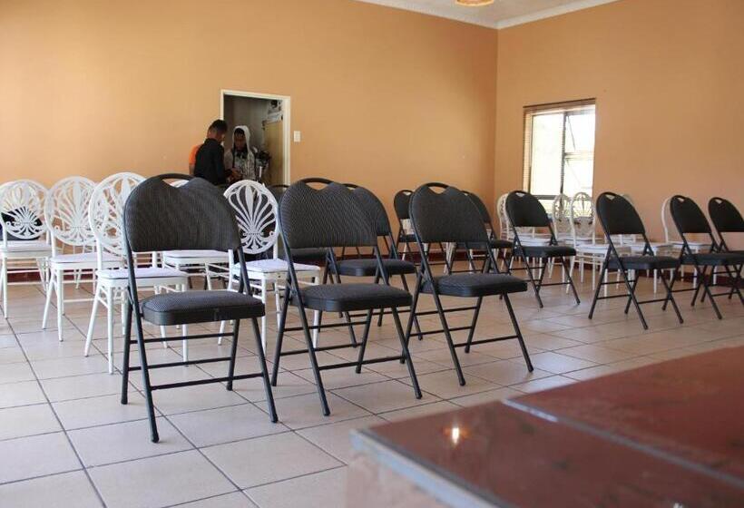 Boikhutsong Bed & Breakfast