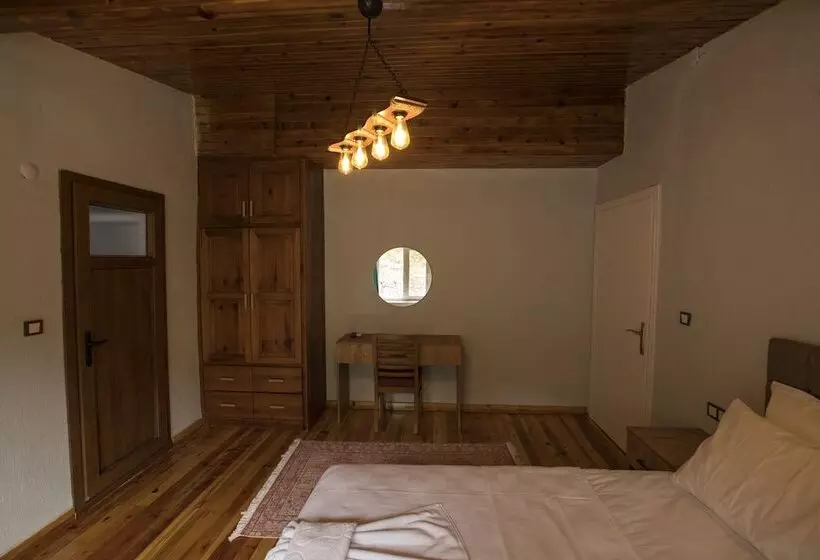 Hotelli Ahsen Pansiyon