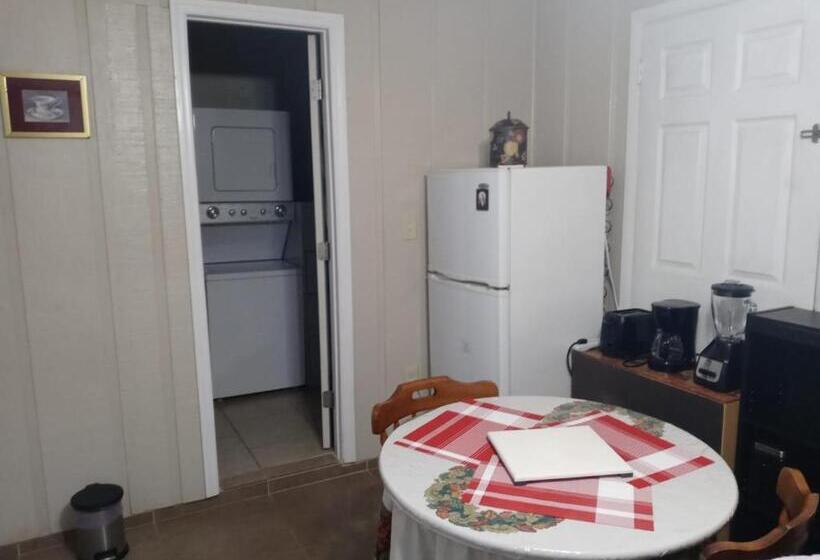 بنسيون Private And Well Equipped Studio On First Floor