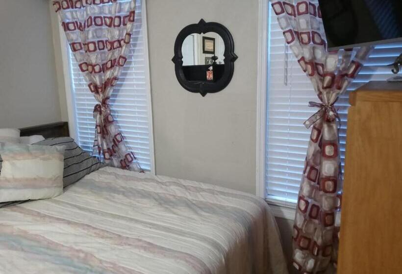 بنسيون Private And Well Equipped Studio On First Floor