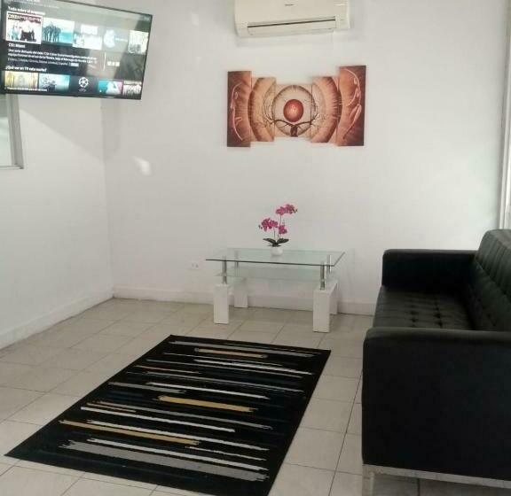 호스텔 Hospedaje Georgina