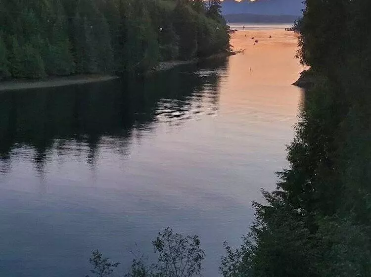 Aamiaismajoitus (B&B) Argo S Landing