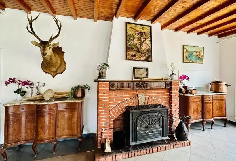 Hl Hotel De La Loire