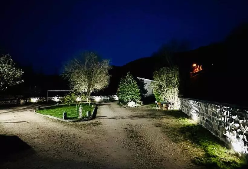 Hl Hotel De La Loire