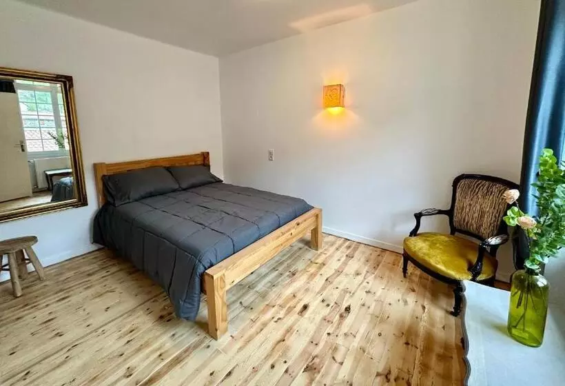 Hl Hotel De La Loire