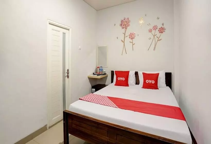 Hotelli Super Capital O 92506 K1 Residence Gedangan