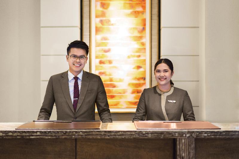 Aruga Apartments By Rockwell Makati