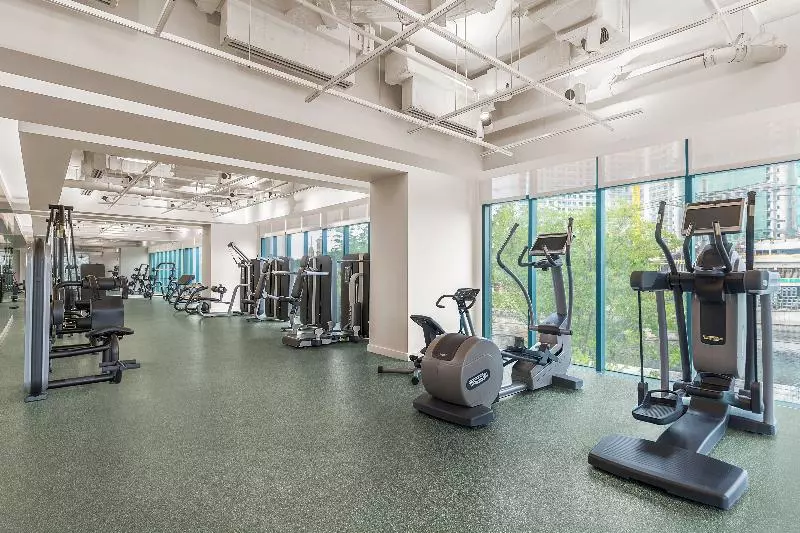 Aruga Apartments By Rockwell Makati