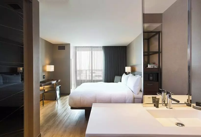 Ac Hotel Cincinnati At Liberty Center