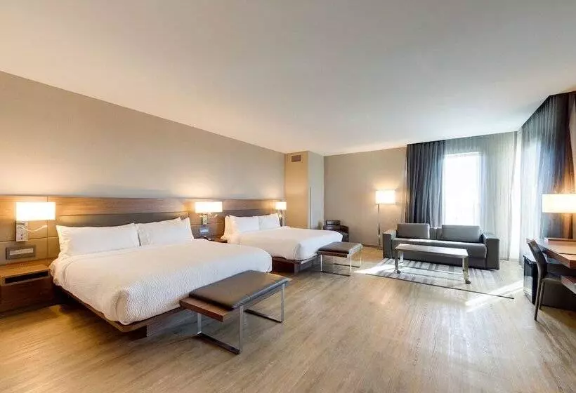 Ac Hotel Cincinnati At Liberty Center