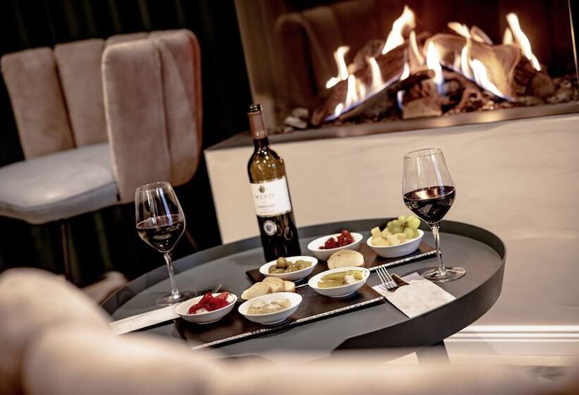 Отель Astra Maris