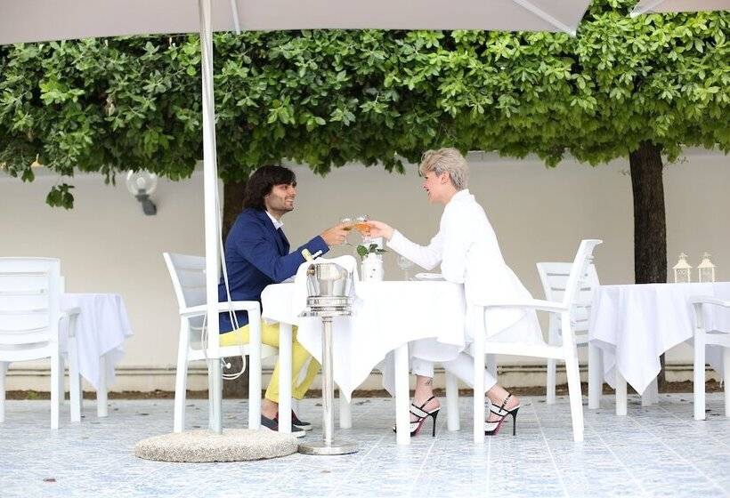 ホテル Barbarella