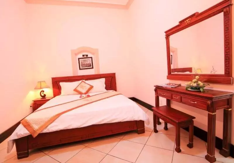 هتل Con Ga Vang Resort